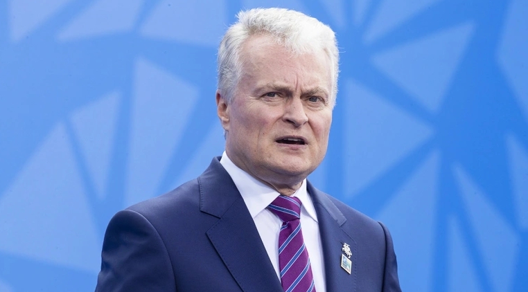 Президент Литвы предложил Польше создать центр по закупке боеприпасов