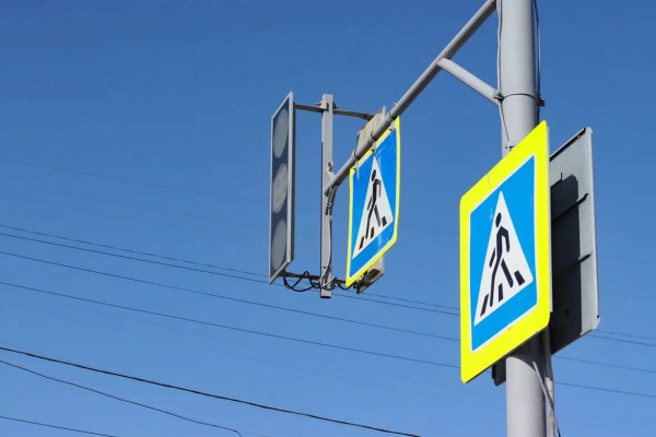 Безопасность движения и ремонт дорог: жители поселка Рубежный и городские власти обсудили решение важных задач
