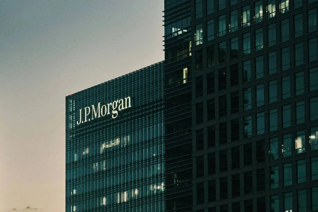 Американский банк JP Morgan Chase подал в суд на ВТБ за попытки обойти санкции